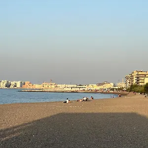 La Casa Dei Nonni Al Mare , Bari Italia